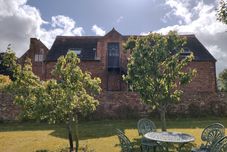 Lain-lain The Coach House