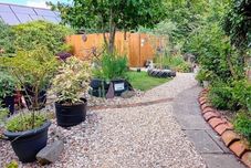 อื่นๆ Emily's Retreat at the Great Barn