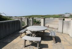 Others 6 Seashore House