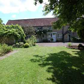 Primary image1Quist Cottage,Hatch Beauchamp飯店