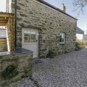 Primary image 1 Owl Cottage, Pistyll Hotels