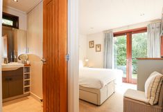 อื่นๆ 3 Seaton