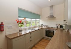 Others 5 The Pheasant Two