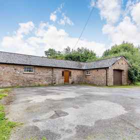 Primary image 1 Foxlair Cottage, Hotel Stogumber