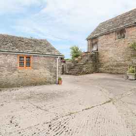 Primary image 1 The Cow Cott, Weston under Penyard Hotels