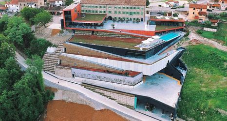 Lainnya 2 Winery & Design hotel ROXANICH