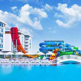 Greenwood Suites Resort 1, Hotel Grand Park Lara Beach