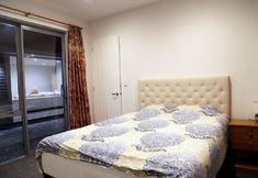 Others 5 Cherry Manor - Adults Only