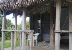 其他 7 Tanna Ikamir Bungalows and Accomodations
