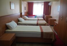 อื่นๆ 5 Ihva Otel Pierre Loti