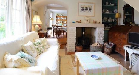 Others 2 The Mews Cottage