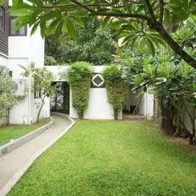 Interior entrance 1 Emerald Sands Beach Villa, Taling Ngam Hotels