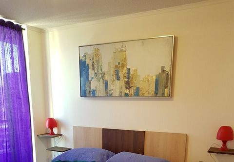 Others Departamento Familiar Metro Santa Isabel