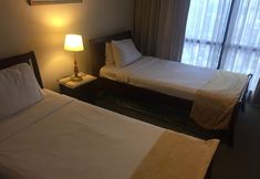 Others 4 Jenet Times Squre