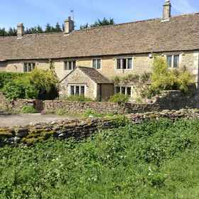 Primary image1189 April Cottage,Avonleigh Organic Vineyard and Orchard飯店