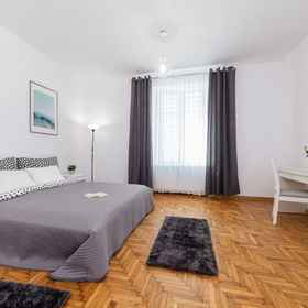 Primary image 1 Royal City Apartments Starowiślna 36, Hotel Wielopole 2