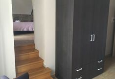 Lain-lain 7 B&B Dinastia