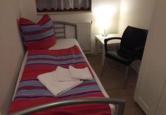 Others 2 Pension Vier Tore