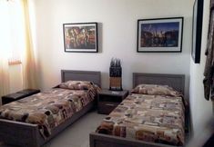 Others 3 Luxury Seafront Apartment With Pool