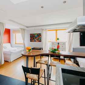 Primary image1切爾米斯卡波蘭短期住宿公寓 - B5,维日布诺飯店