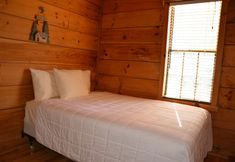 อื่นๆ 7 Camp Mack Lodge, Marina & RV Resort