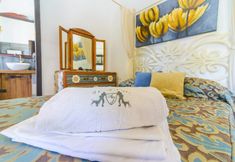 Others 5 Los Mellizos