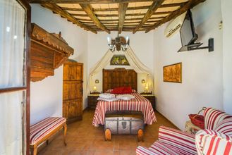 Others 4 Los Mellizos