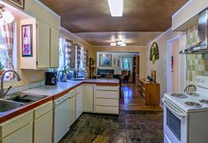 Lain-lain 5 Madi's Place ~ Guest House