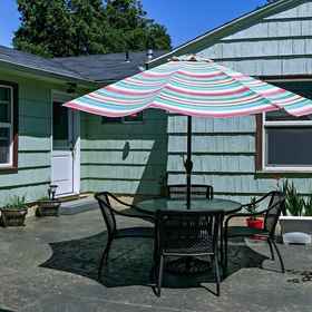 Primary image 1 Madi's Place ~ Guest House, Hotel Angus Bowmer Theater