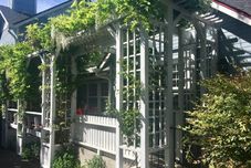 Lain-lain Oak Hideaway Cottage- 1.5 Blocks to OSF