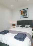 Primary image Deluxe Heathrow Apartments & Parking