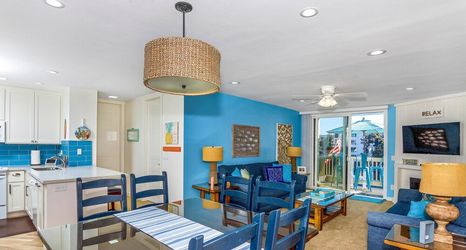 Others 2 Sea Breeze Penthouse