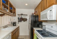 Lain-lain 5 Starfish Cove