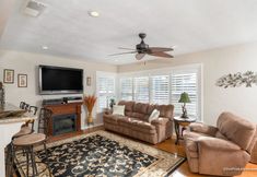 其他 6 Coastal Cottage Haven