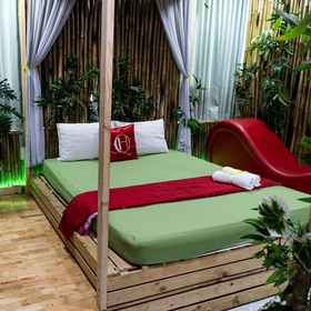 Primary image 1 Quynh Huong Hotel, Trường Tiểu học Lê Văn Sĩ Hotels