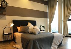 Others 2 Expressionz Professional Suites by SYNC