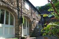 Lainnya Bryn Melyn Farm Cottages- 5 Luxury Cottages In A Stunning Setting with Wood Fired Hot Tub