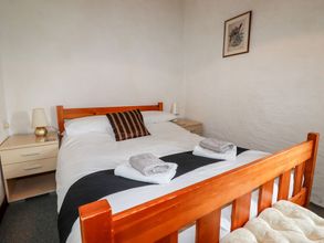 Others 4 Ravens Croft