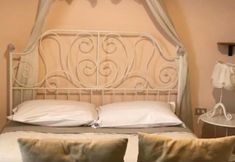 Others 5 Raminga's House