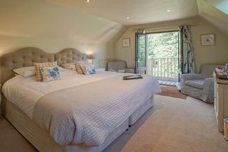 Others 4 Great Ashley Farm B&B and Shepherds Huts