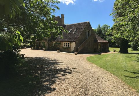 Others Great Ashley Farm B&B and Shepherds Huts
