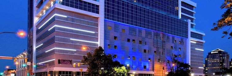 기타 Aloft Buffalo Downtown