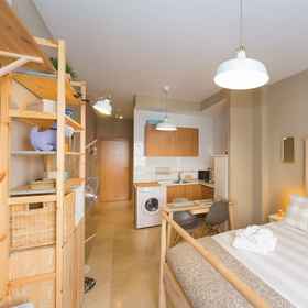 Primary image1波斯堤戈中心開放式公寓附陽台飯店,阿尔考辛飯店