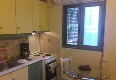 Others 7 Central Studio