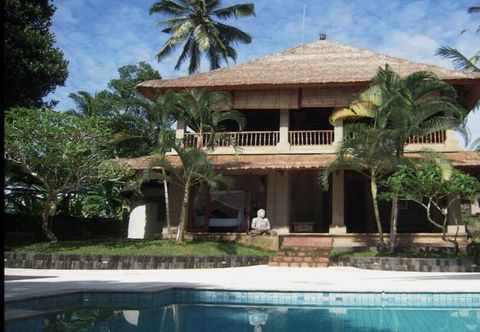 Others The White Heron