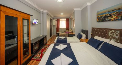 Others 2 Taksim Suite II