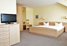 Lain-lain 5 Hotel Trebeltal