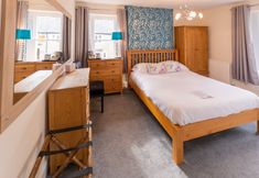 อื่นๆ 7 Rose And Crown