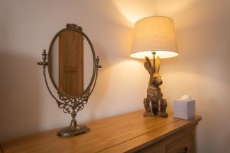 อื่นๆ 4 Rose And Crown