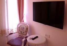 Lain-lain 4 Maya Hotel Studio F